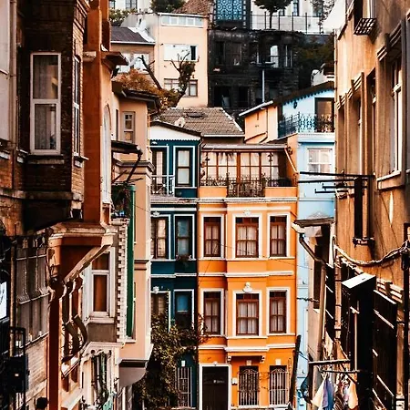 Cozy At Balat Apartment *